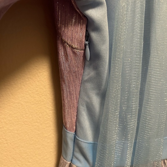 Frozen 2 Elsa Costume - Picture 8 of 8